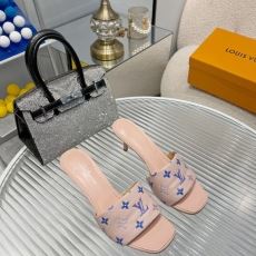 Louis Vuitton Slippers